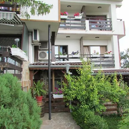 Dvata Bora Guest house 3*